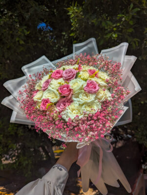 Blushing Elegance Rose Bouquet