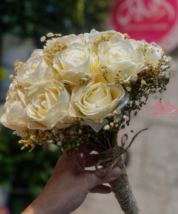 classy off white bridal bouquet