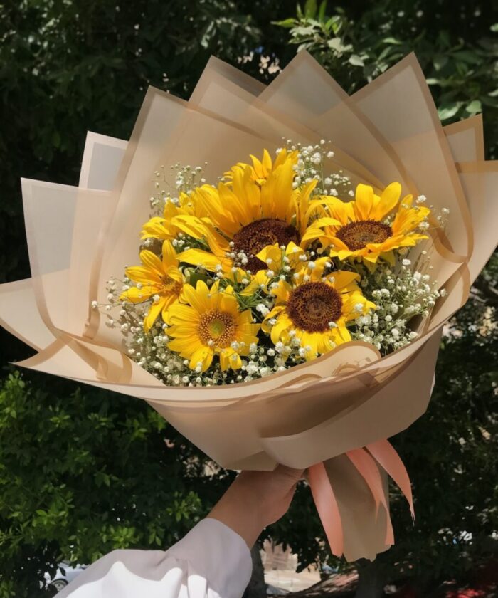 Sunny Delight Sunflower Bouquet