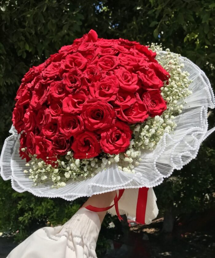 Grand Red Romance Bouquet