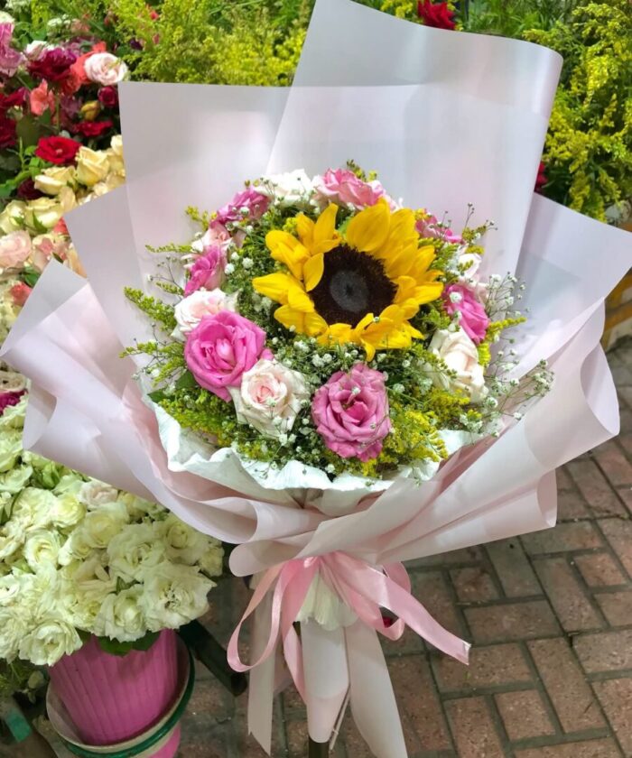 Sunshine Garden Rose Bouquet